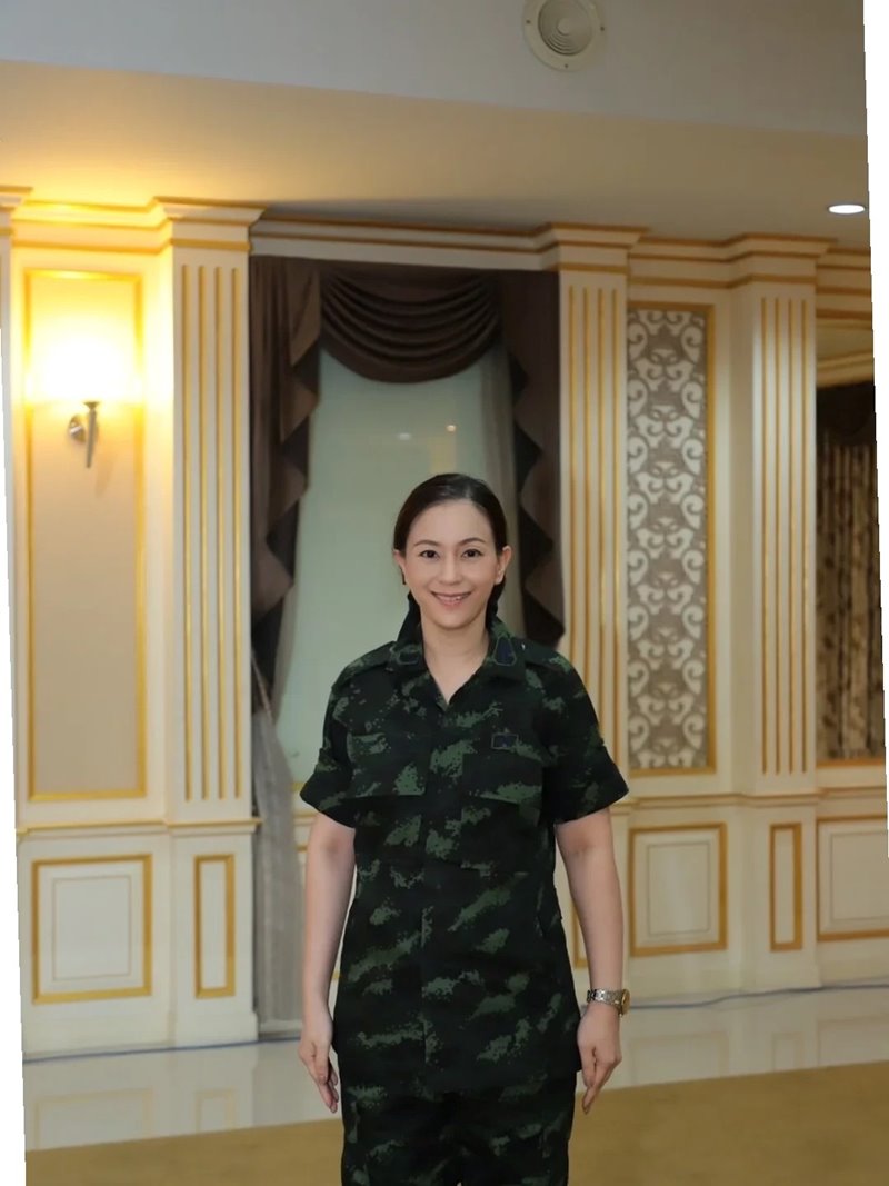 โอ๋ ญดา อดีตนางเอกดังยุค 90 ปัจจุบันรับราชการ เป็นผู้ช่วยโฆษกกองทัพบก