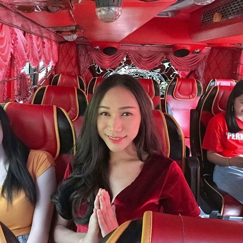 ต๊อบ Let Me In