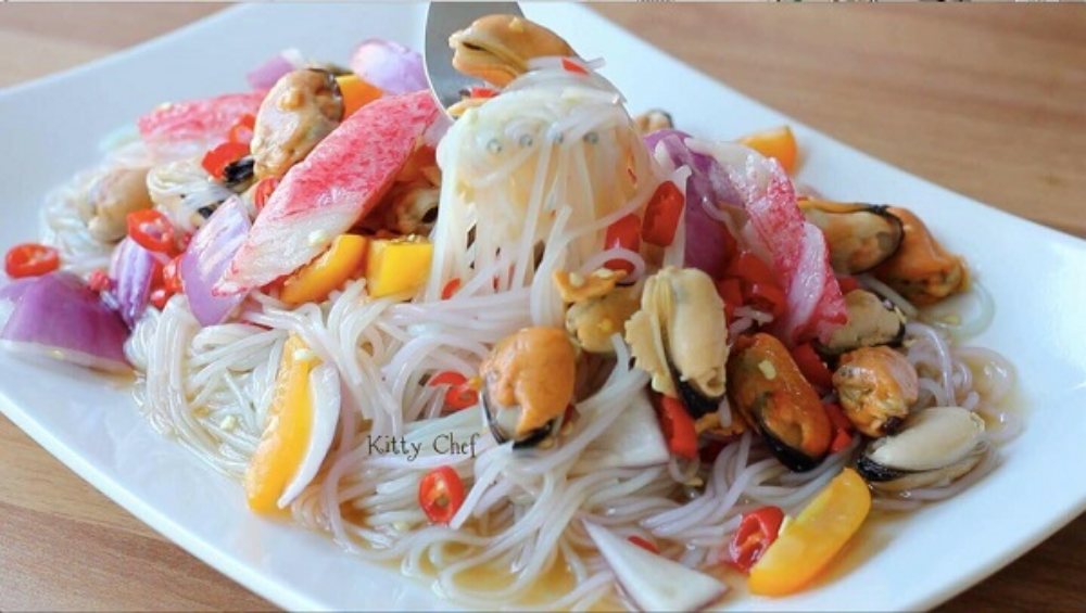 สูตรยำขนมจีน