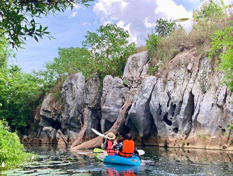 พายเรือคายัก เขาใหญ่