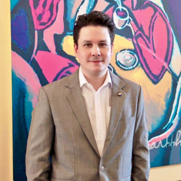 หาญส์ หิมะทองคำ ประวัติ