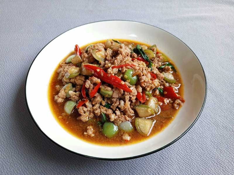 ผัดมะเขือเปราะหมูสับ