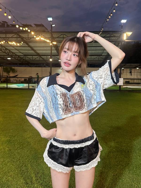 แกรนด์ เดอะสตาร์