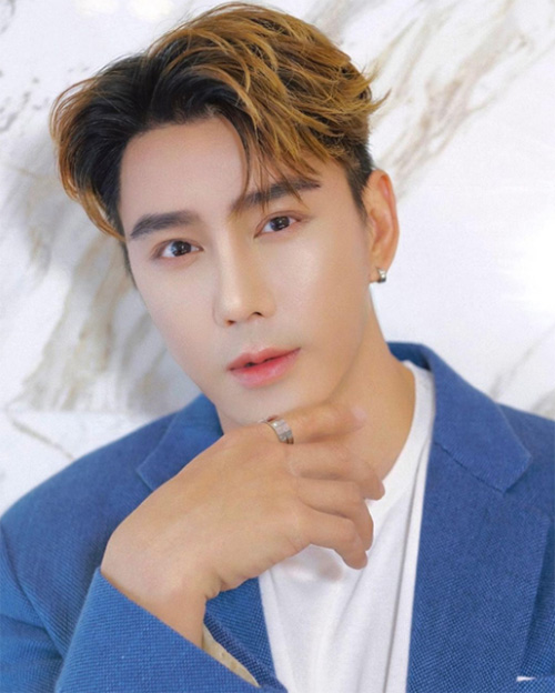 กำปั้น บาซู พัฒนาการความหล่อ