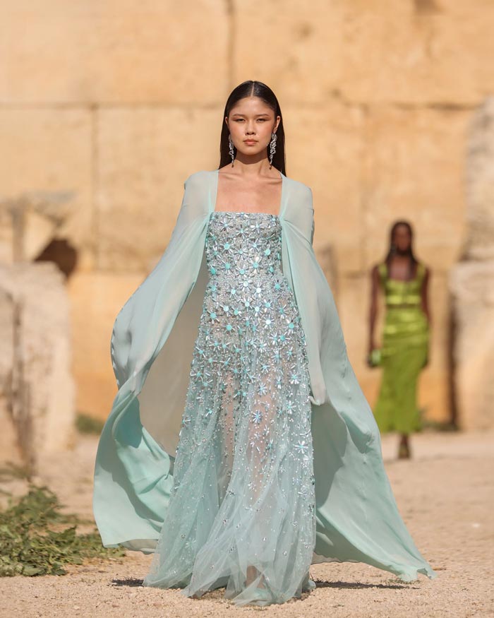 ชุด ลิซ่า BLACKPINK