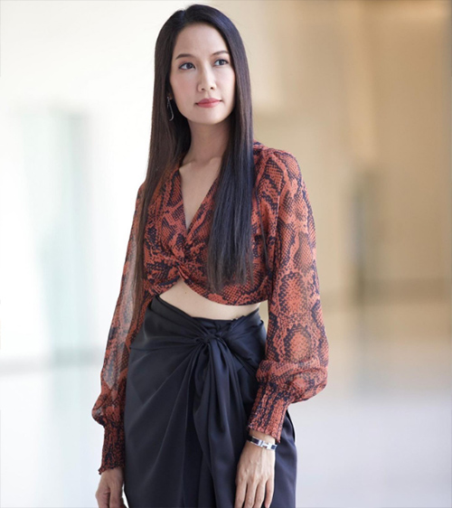 เอ๊ะ อิศริยา พัฒนาการความสวย