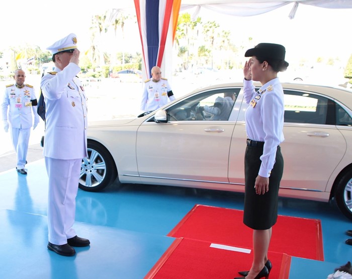 เจ้าฟ้าสิริวัณณวรีฯ ฉลองพระองค์เครื่องแบบทหาร พระยศ พลเอกหญิง เสด็จงานวันทหารม้า