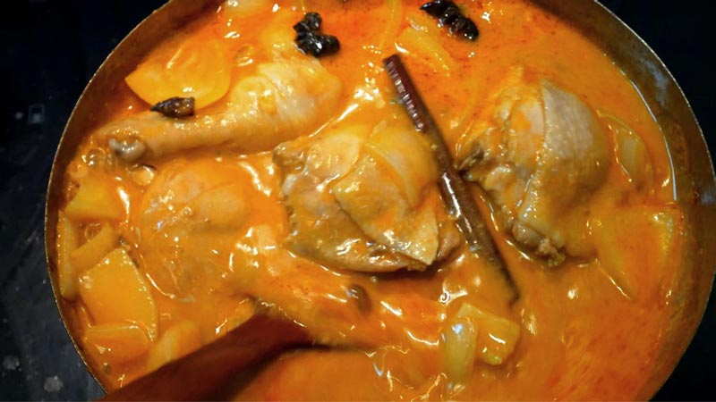 มัสมั่นไก่