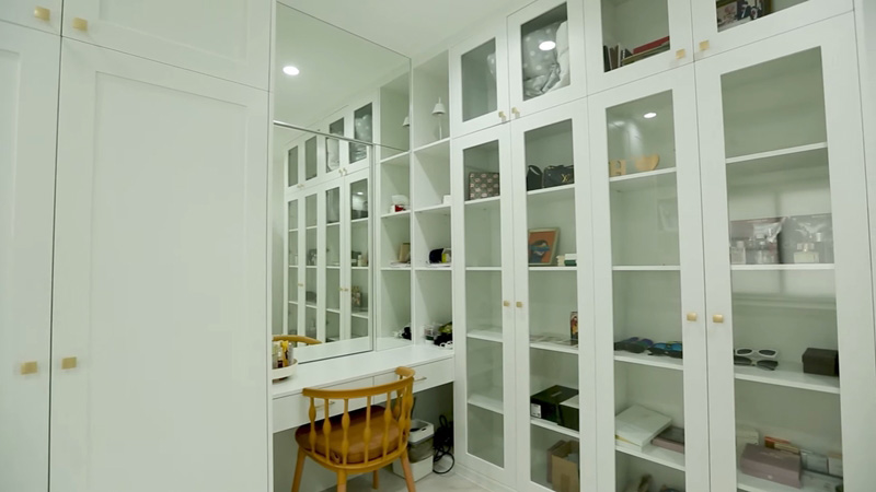 บ้าน อ้วน รังสิต ห้องแต่งตัว