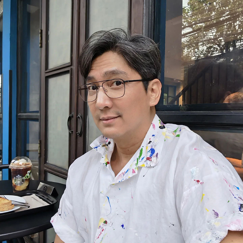 หนึ่ง มาฬิศร์ ดาราจักร ๆ วงศ์ ๆ