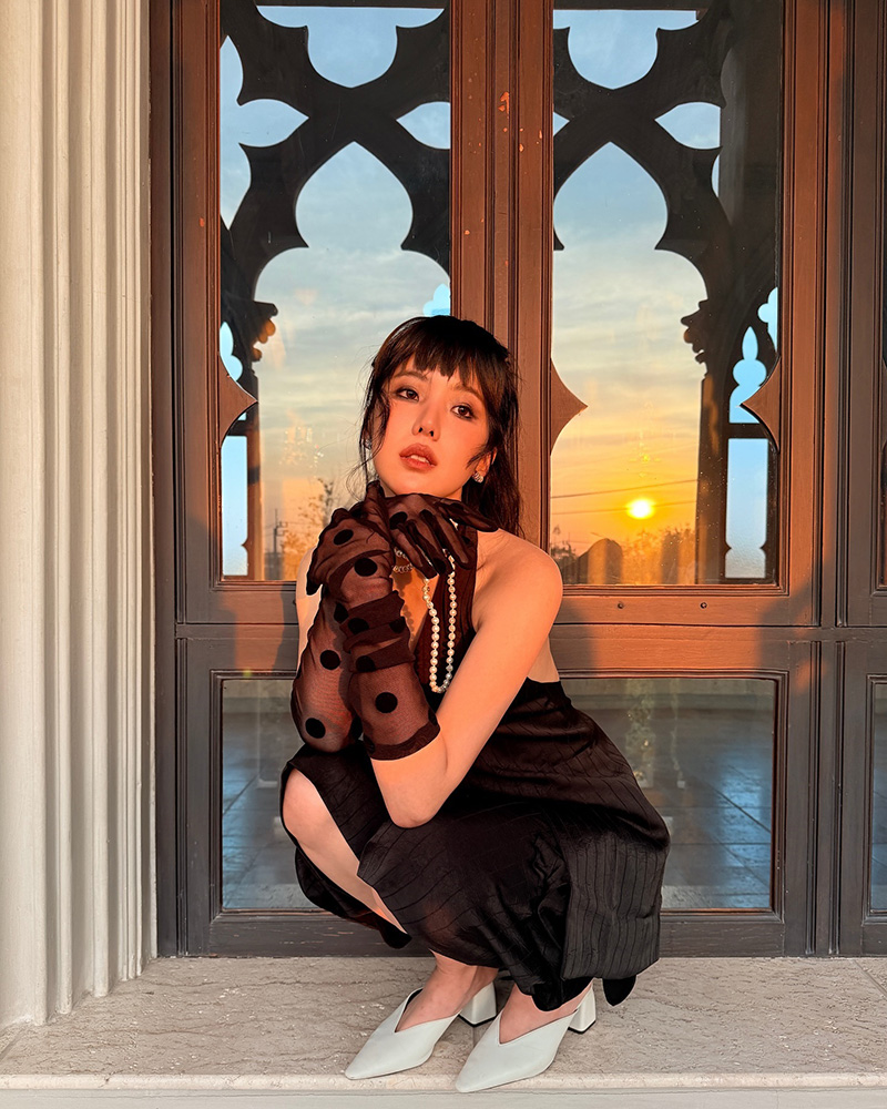 จนิส เป่าผมหน้ากระจกฉบับคนแซ่บ 