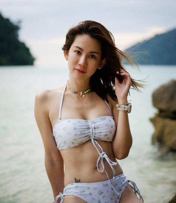 พลอย ภัทรากร