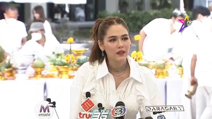 ชมพู่ อารยา เล่นหนัง Long Live Love