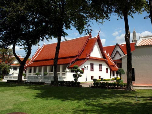 พระราชวังเดิม