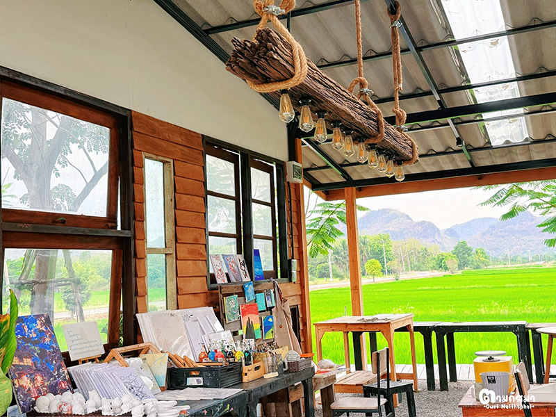 West Mount Cafe & Restaurant ที่พักวิวทุ่งนา 2569