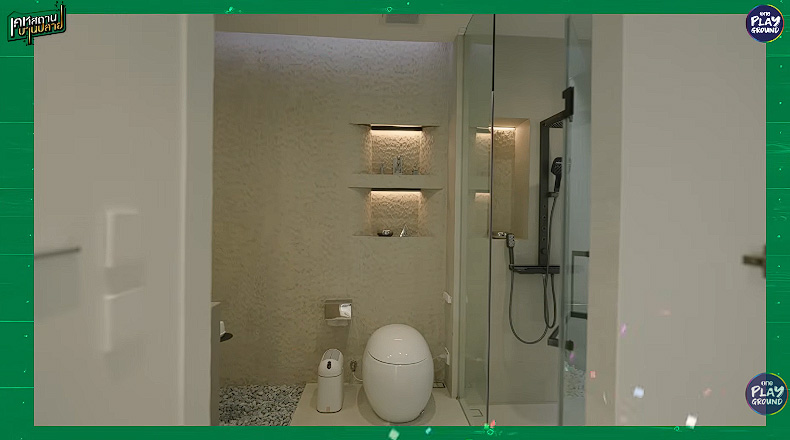 บ้านกอล์ฟ พิชญะ