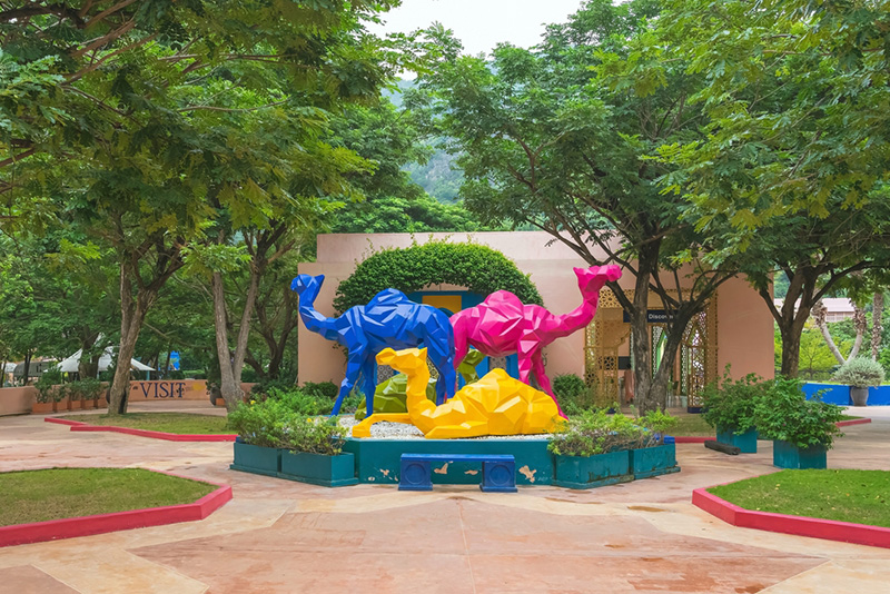 ที่เที่ยวเพชรบุรี Camel Republic (สวนอูฐชะอำ)
