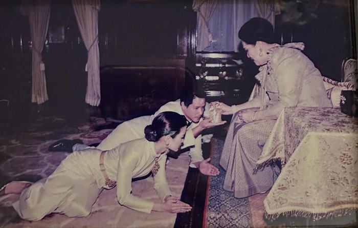  อ้อม พิยดา ย้อนรำลึกวันมงคล ได้รับพระราชทานน้ำสังข์จาก สมเด็จพระพันปีหลวง