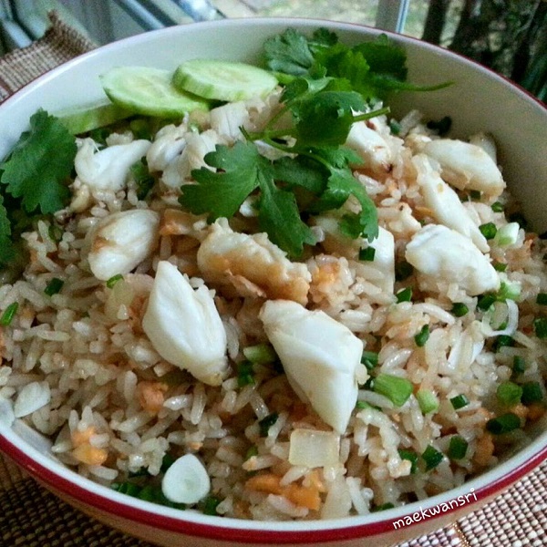 ข้าวผัดปู