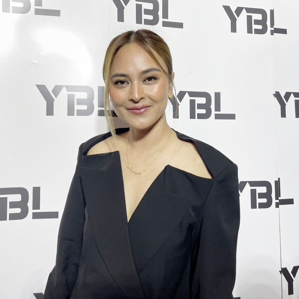 นานา ไรบีนา ซัดคนโยง แอน อลิชา ดาราขายผงผักมีโลกสองใบ