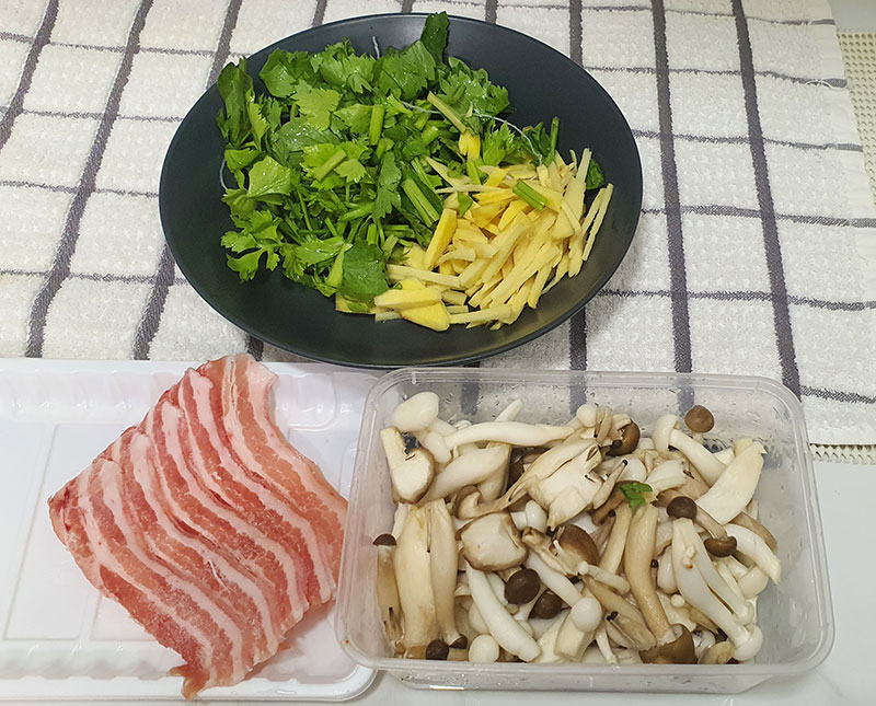 เห็ดอบวุ้นเส้น