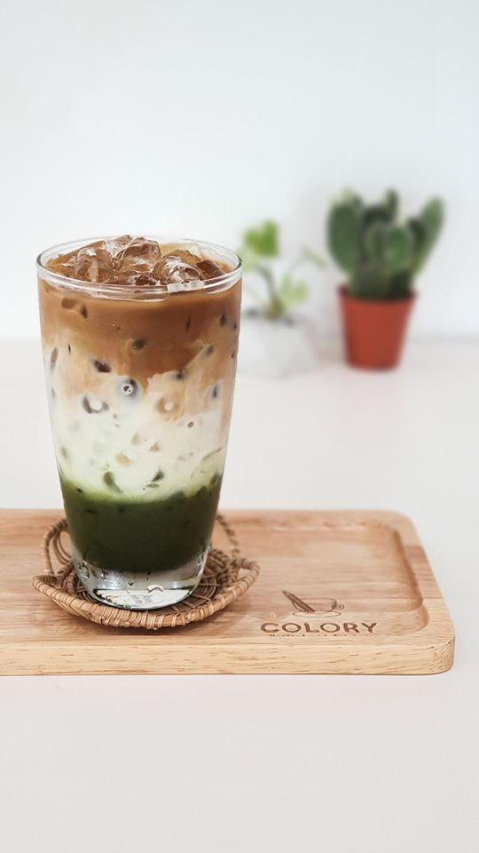 คาเฟ่บางแสน