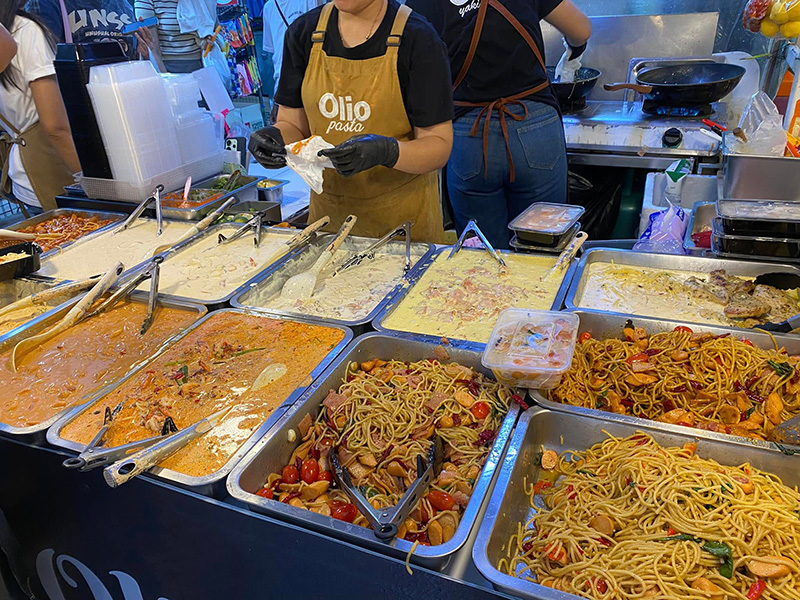 ตลาดอินดี้ ปิ่นเกล้า