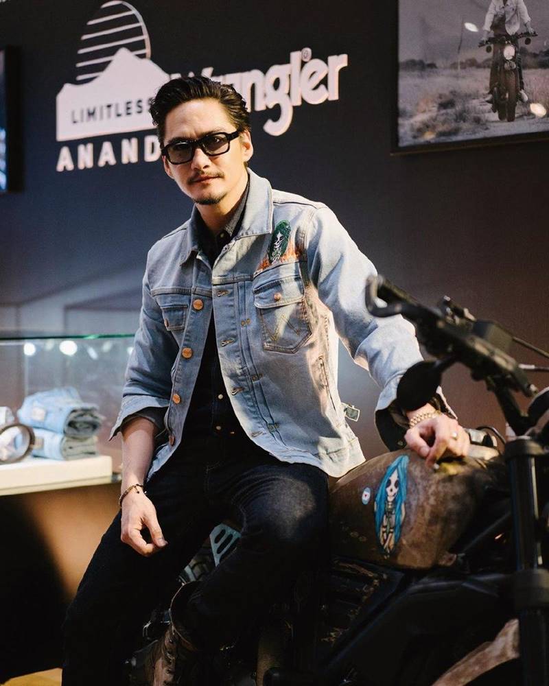 อนันดา เอเวอริงแฮม