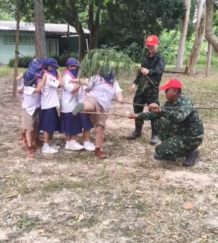 เข้าค่ายลูกเสือ