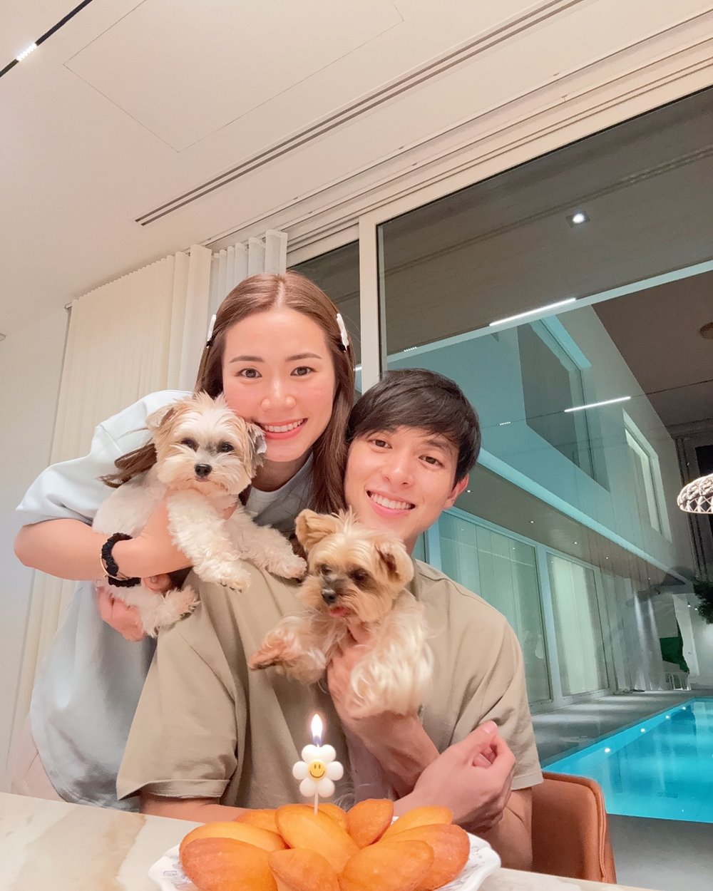 ส่องเรือนหอ เจมส์จิ จิรายุ โฟม บ้านโมเดิร์นน่าอยู่