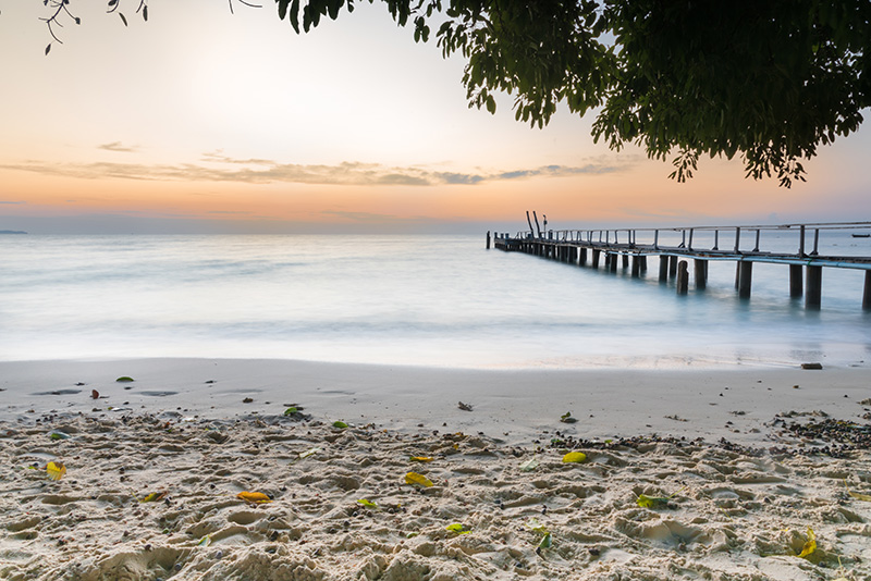 อ่าวช่อ เกาะเสม็ด ที่เที่ยวเดือนเมษายน 2569