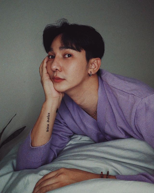 เจมส์ ชวิศ