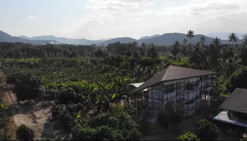 พุฒ จุ๋ย บ้าน