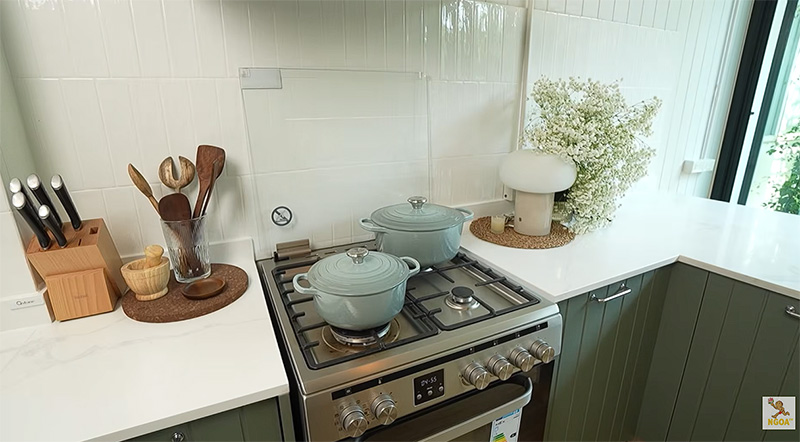 บ้านเขื่อน ภัทรดนัย