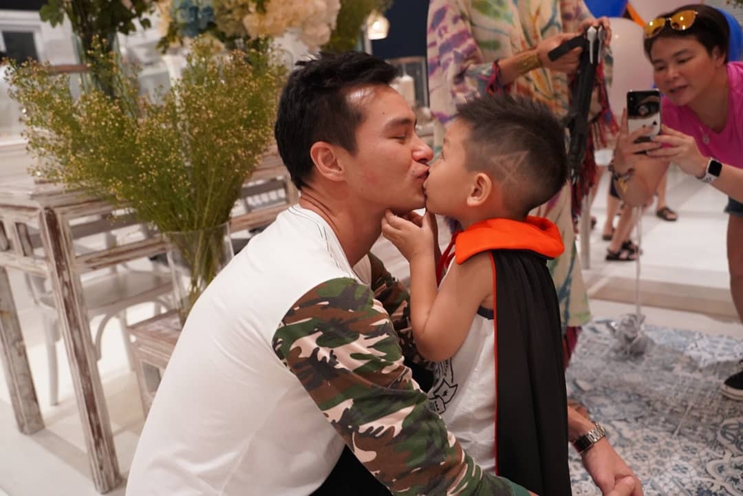 ปีเตอร์ พลอย