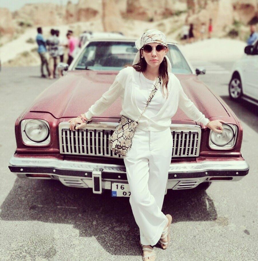 แอน นิออน