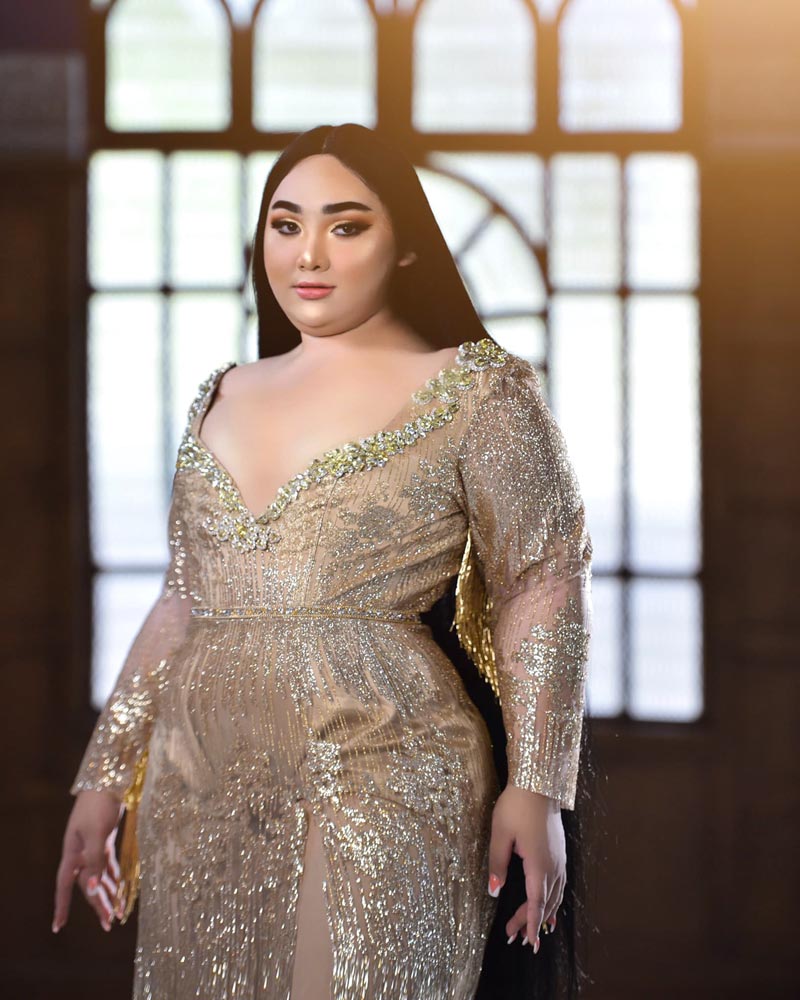 เอแคลร์ จือปาก