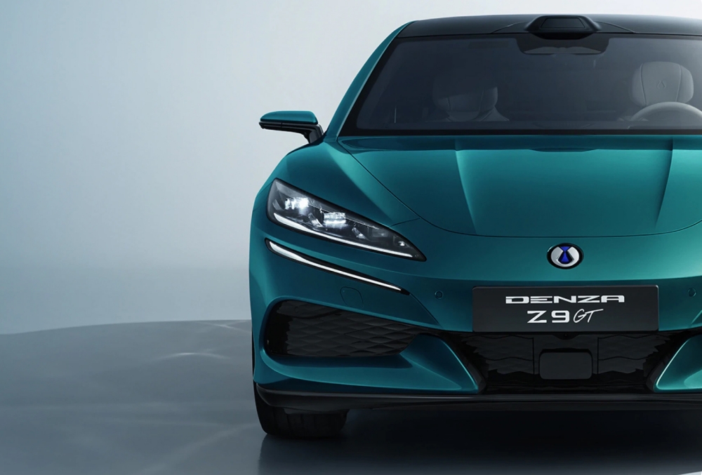 DENZA Z9GT