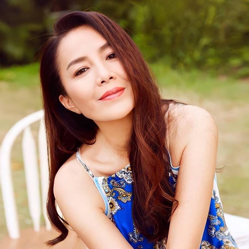 ต่าย เพ็ญพักตร์