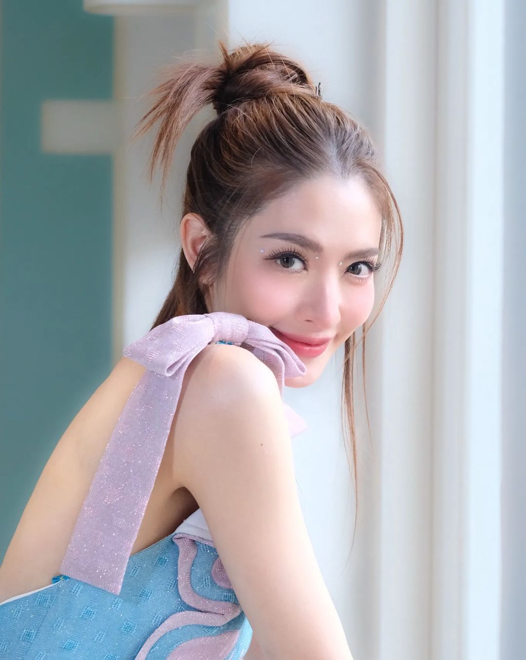 แอฟ ทักษอร