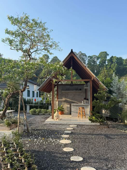 แบบบ้านบ้านและสวนบนเขา