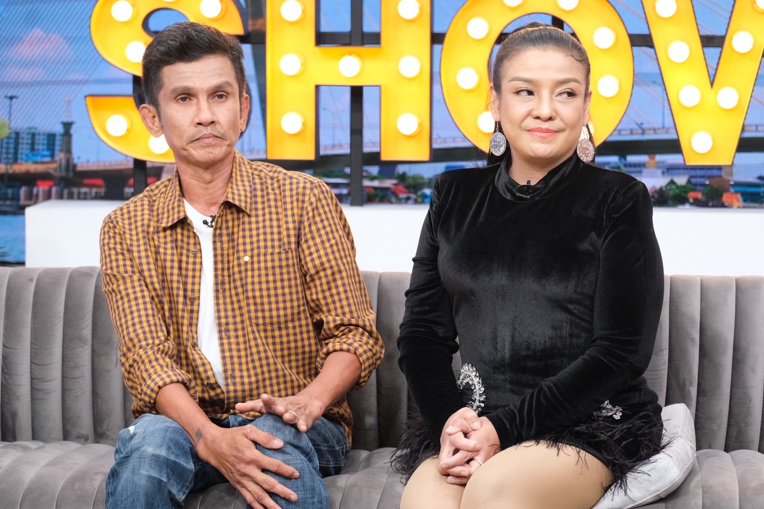 ยุ้ย ญาติเยอะ