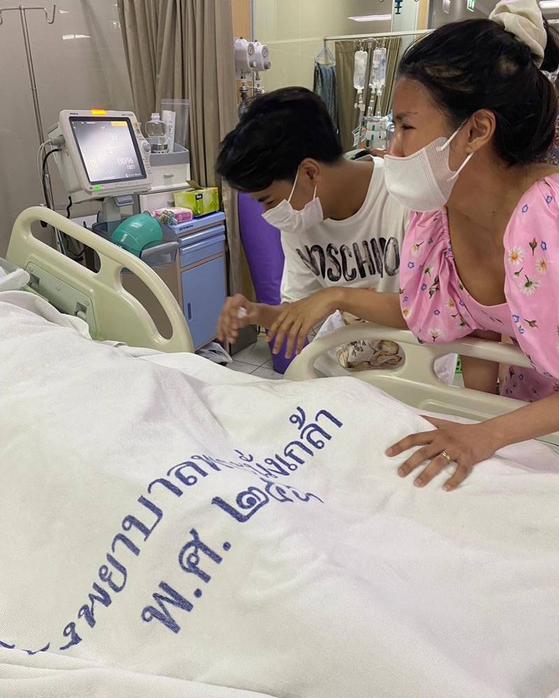 ภูมิ แฟนลุกซ์, ใบเตย อาร์สยาม