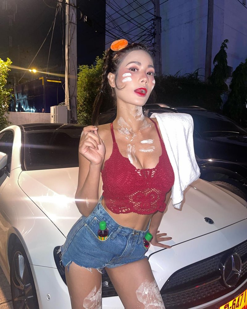 น้ำตาล ชลิตา