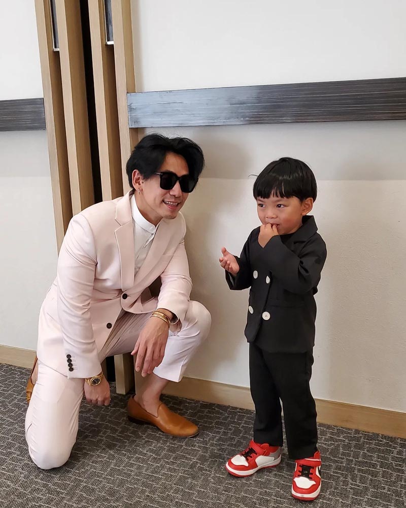 ดีเจเพชรจ้า