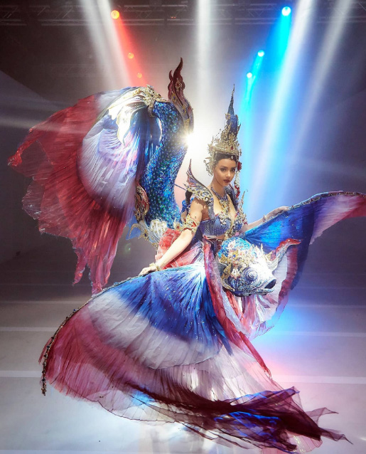 อแมนด้า ออบดัม ประวัติ