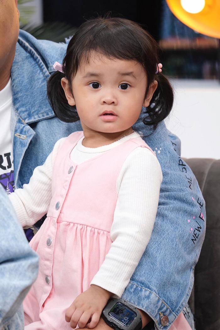 ลูก ใหม่ สุคนธวา 