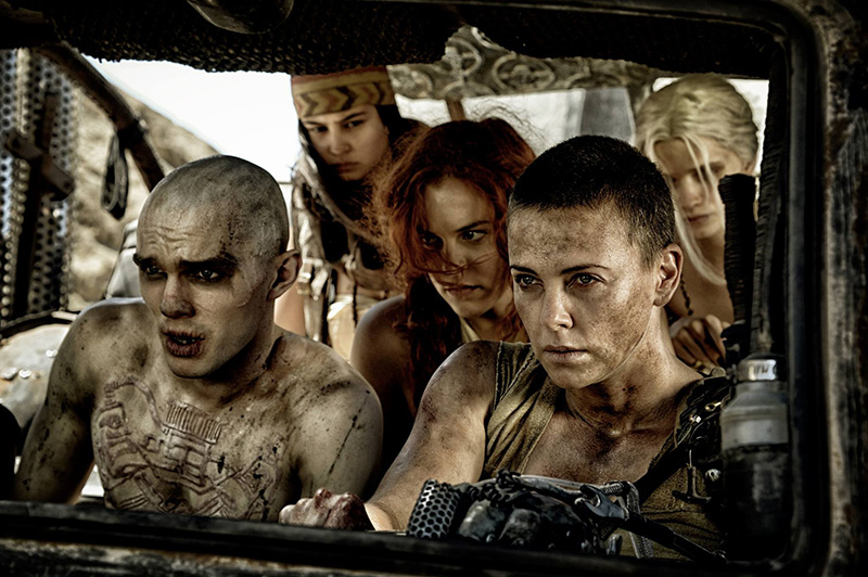นิโคลัส โฮลต์ ในบท นิกซ์ จาก Mad Max: Fury Road