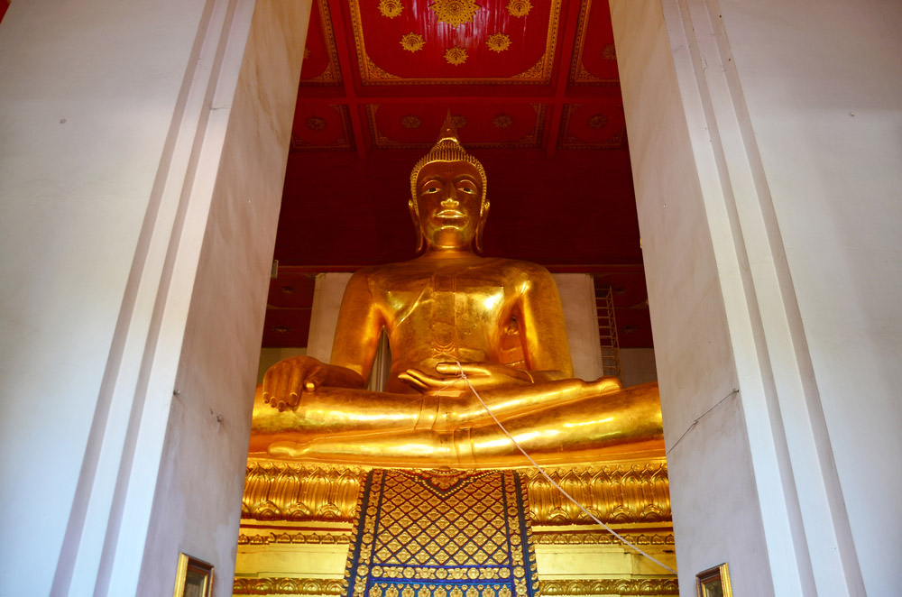 ไหว้พระองค์ใหญ่