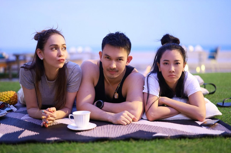 นุ่น อั้ม นัท